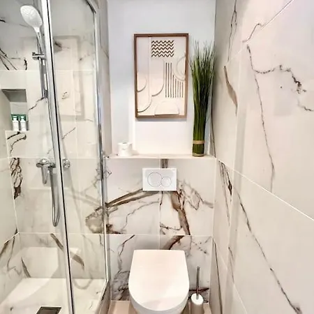 Magnifique T2 - Vue - Parking - Juan-les-pins Antibes