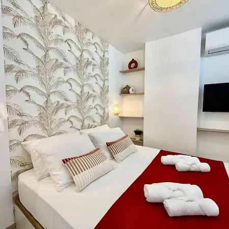 Magnifique T2 - Vue - Parking - Juan-les-pins Apartmán